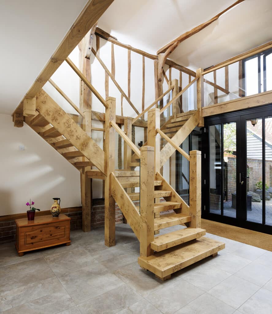 Pippy Oak open tread staircase